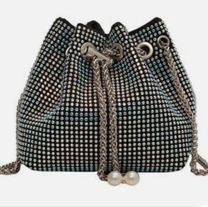 Anne&Elle Faux Pearl iridescent crossbody bucket bag. New